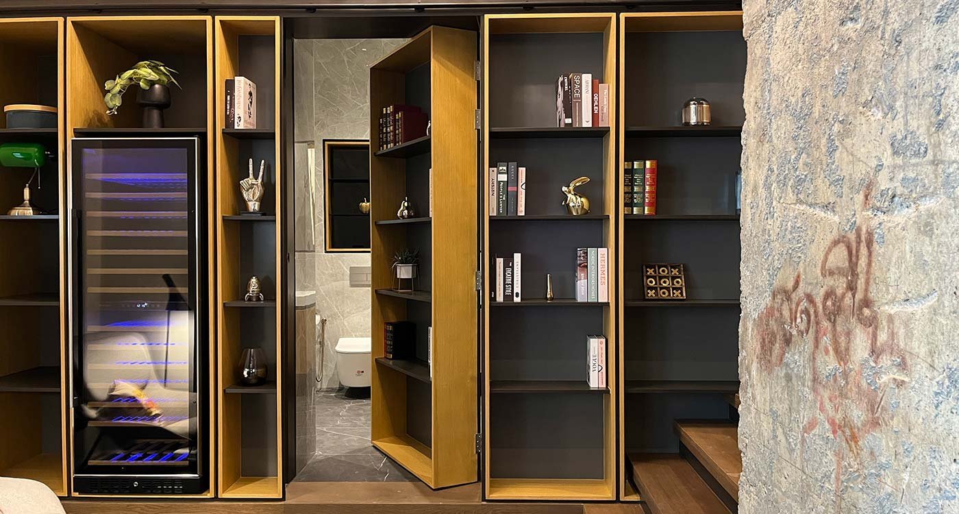 Library and reading area at Chocolate Factory Loft